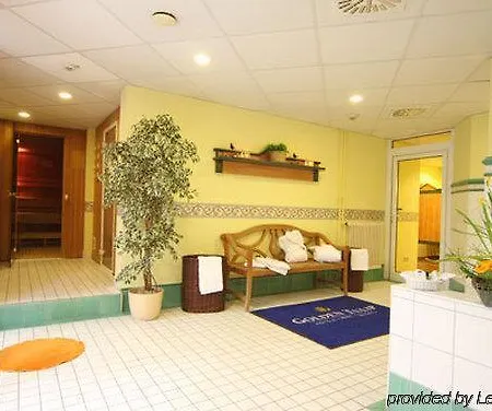 Arcadia Duesseldorf 4*