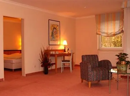 Hotel Arcadia Duesseldorf 4*