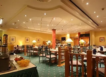 Arcadia Duesseldorf 4*