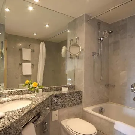 Arcadia Duesseldorf Hotel 4*