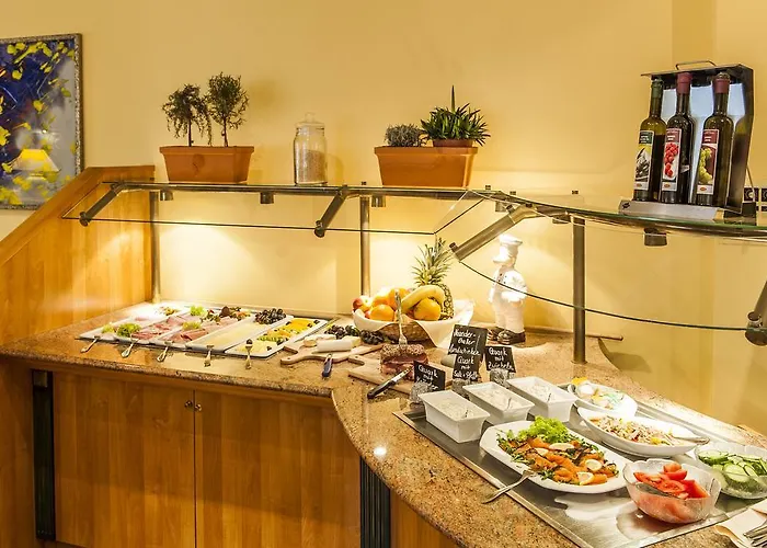 Hotel Arcadia Duesseldorf 4*