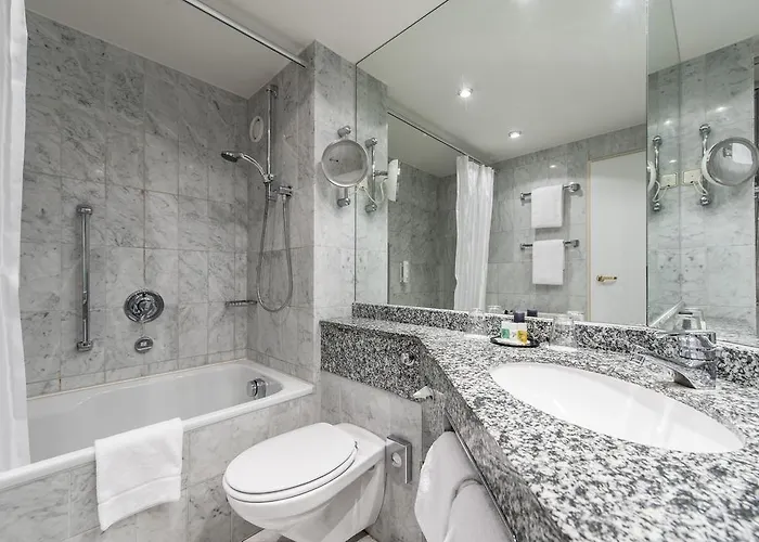 Arcadia Duesseldorf Hotel 4*